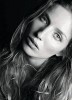 photo Annabelle Wallis